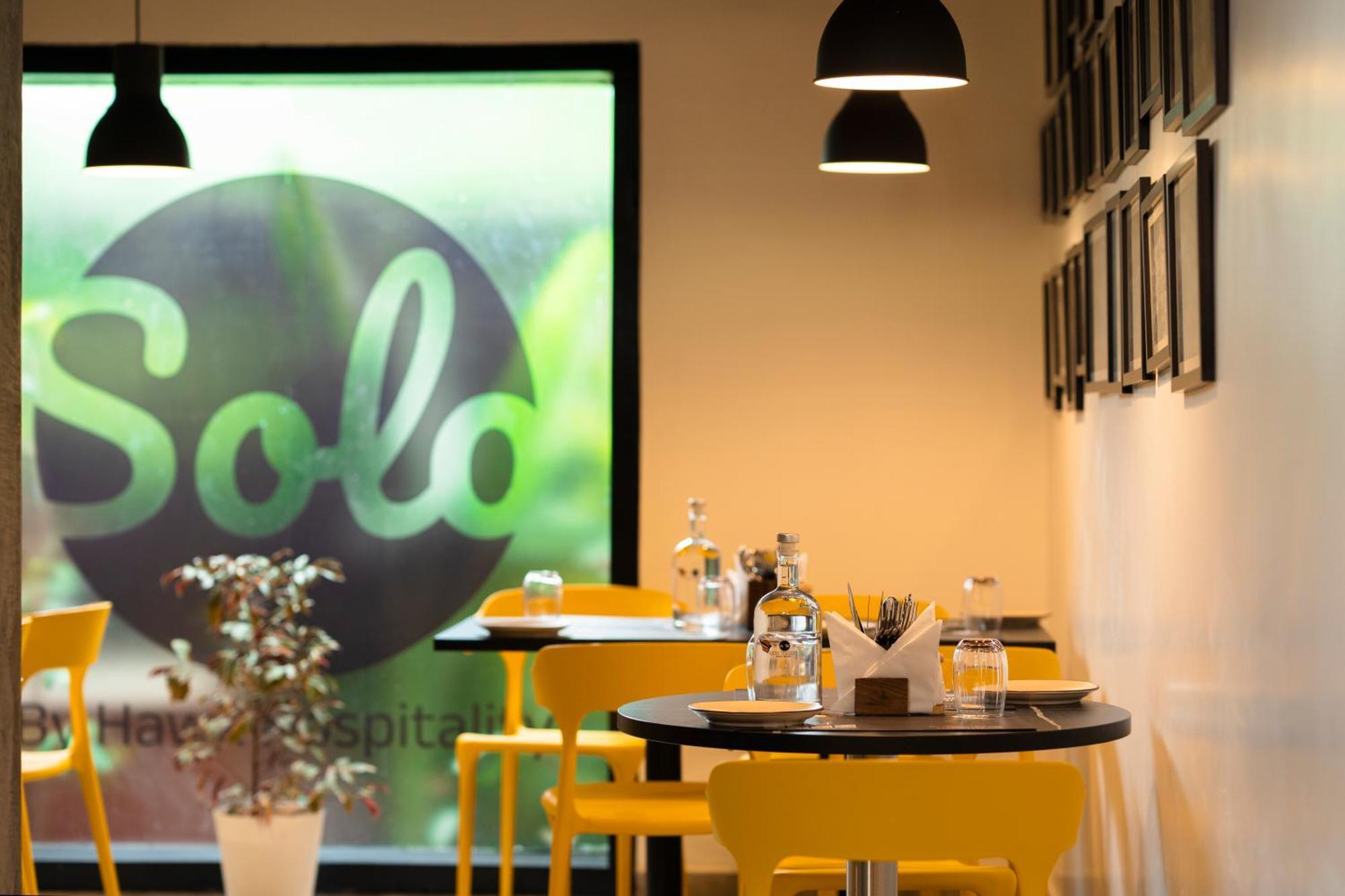 Solo Inn By Hawk Hospitality Kochi Exterior foto